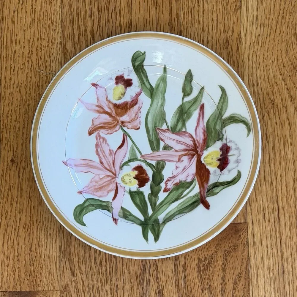 Set Of 4 Vintage Hand Painted ORCHID Plates Gold Border Porcelain 8 1/4”